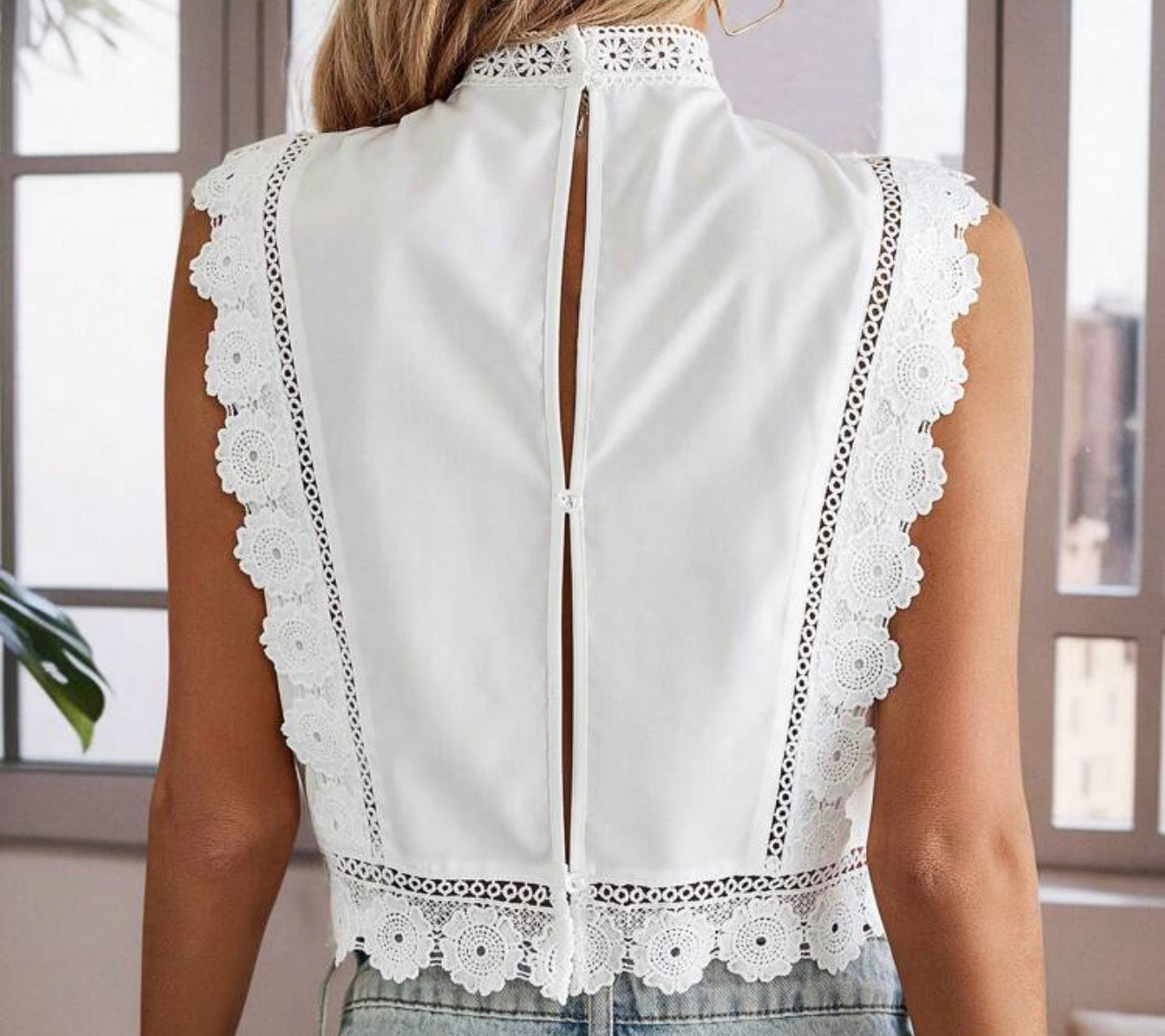 Cammy Flower Embroidered Top